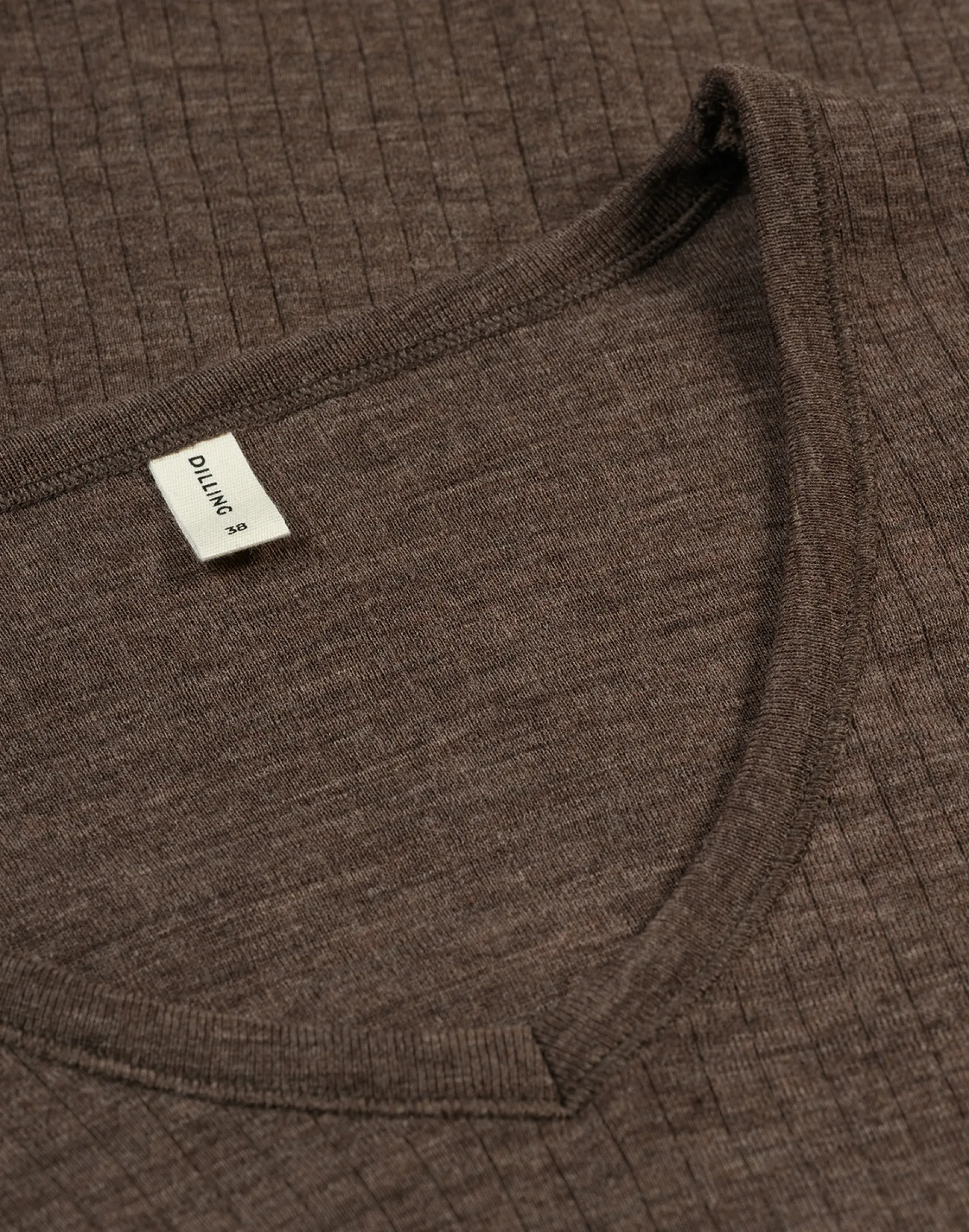 Bluse med V-hals i merinould til kvinder