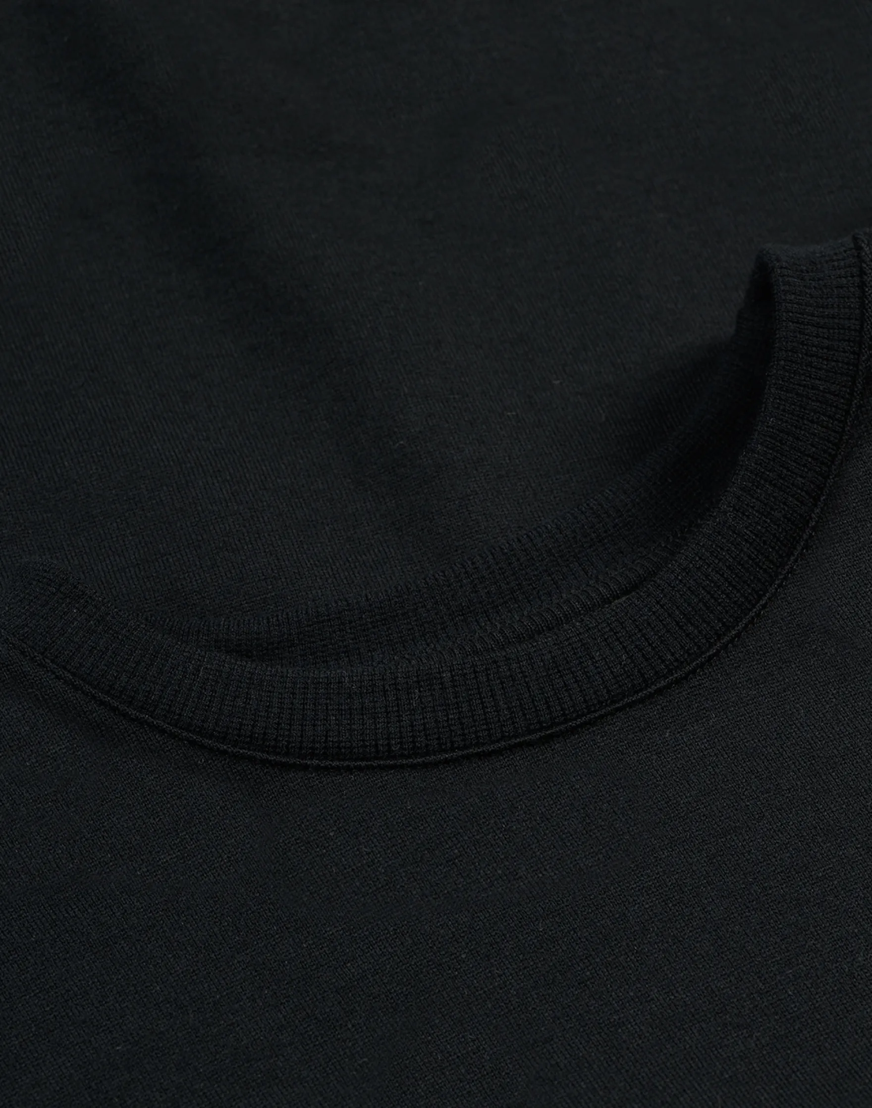 Kort sweatshirt i merinould til kvinder