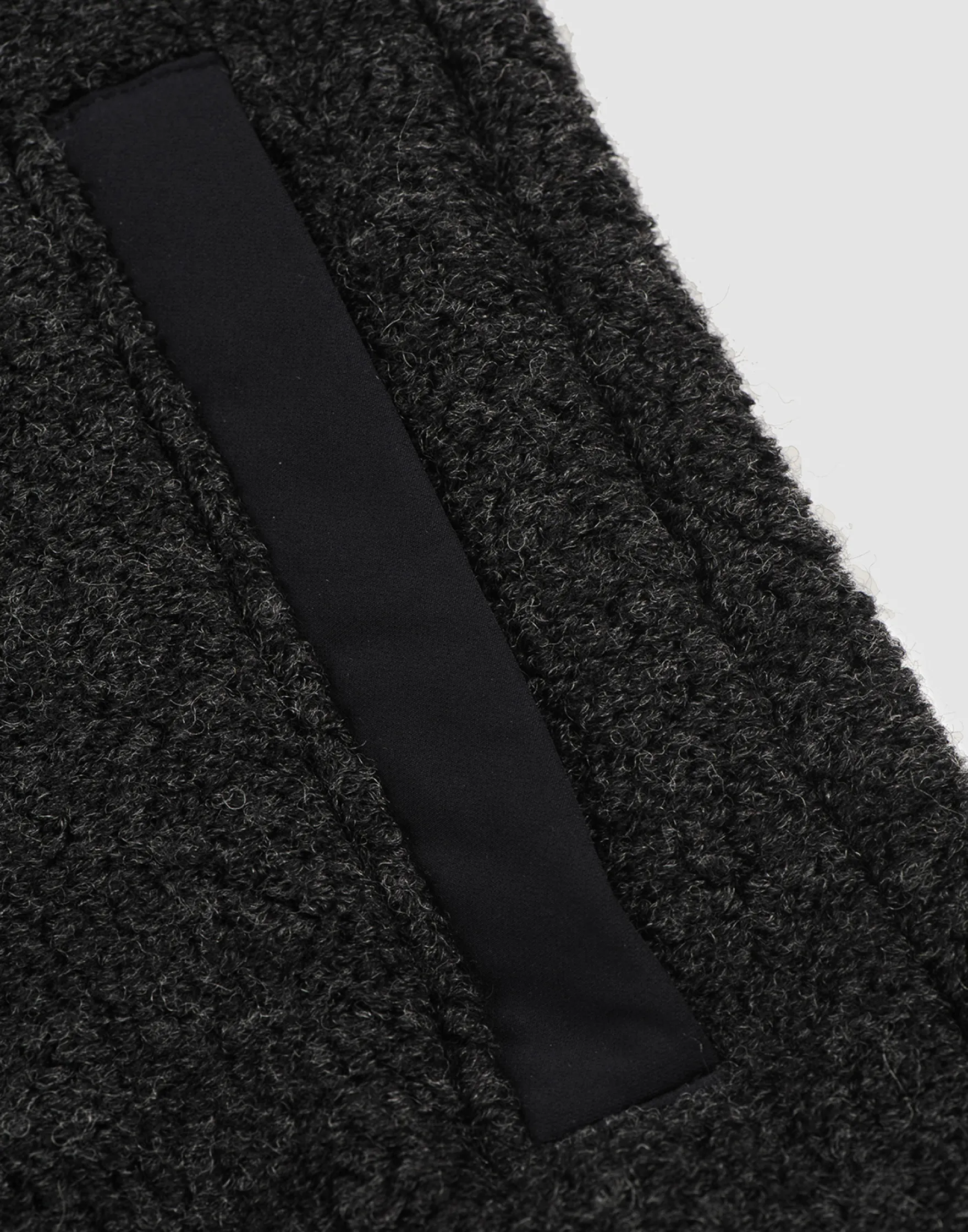 Vest i softshell/uldteddy til mænd